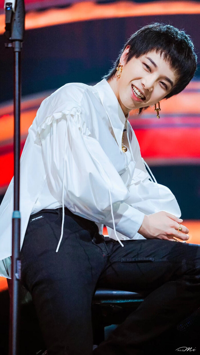 华晨宇 