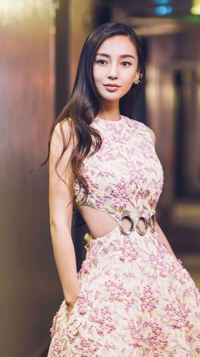 杨颖