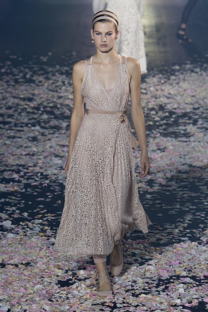 克里斯汀·迪奥 christian dior 2019春夏高级成衣发布秀 - paris