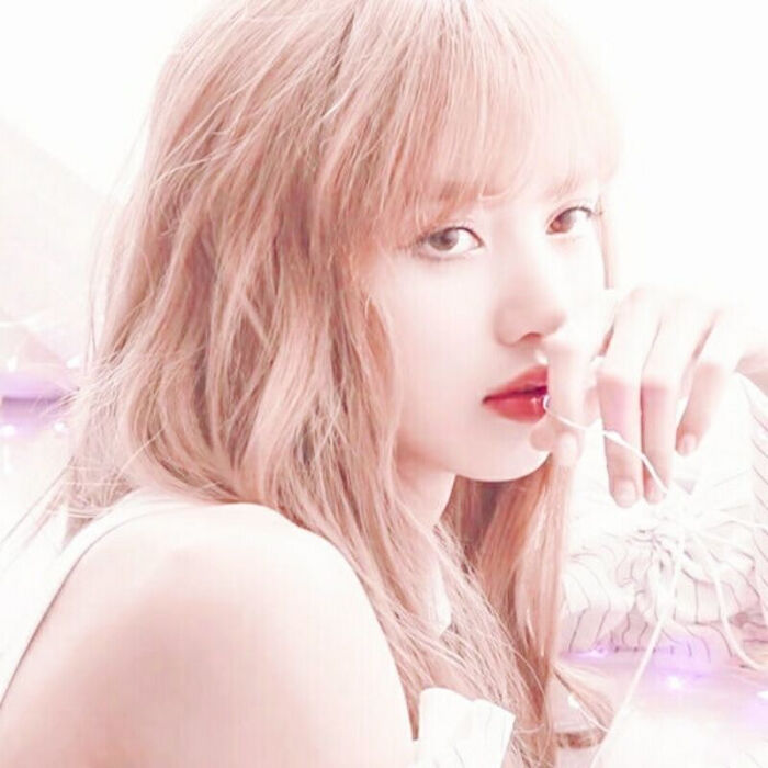 blackpink lisa 女头头像
