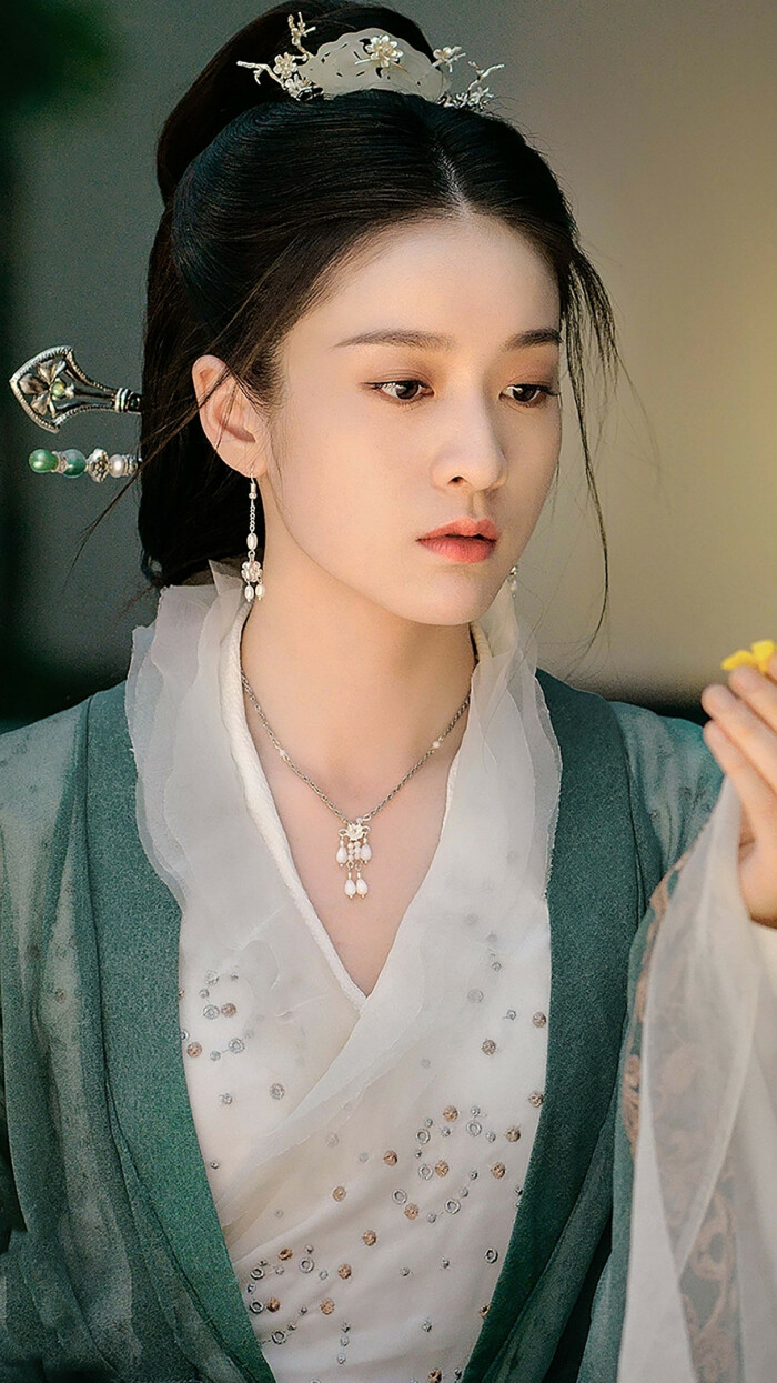 白发王妃