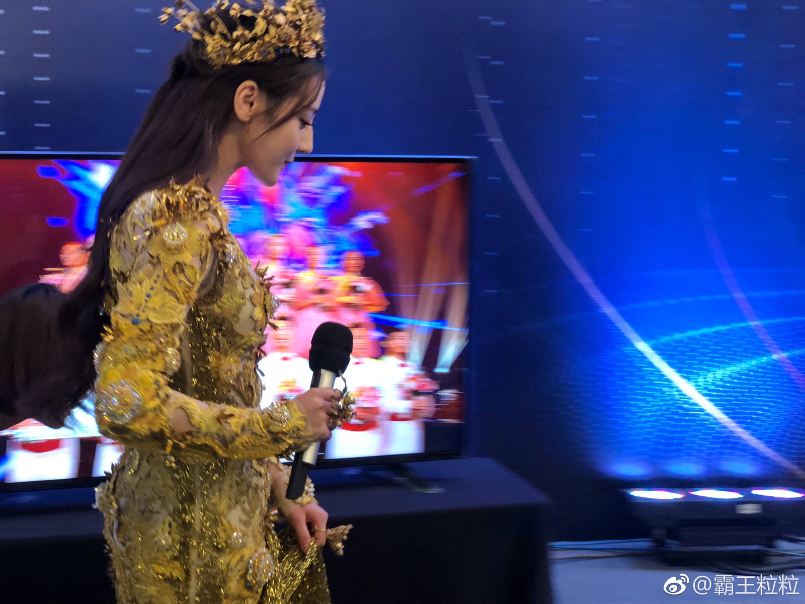 迪丽热巴/金鹰女神