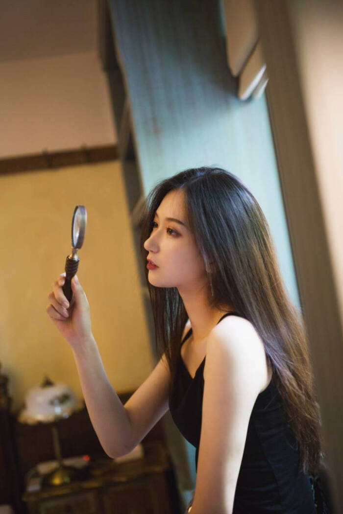 吴哲晗 