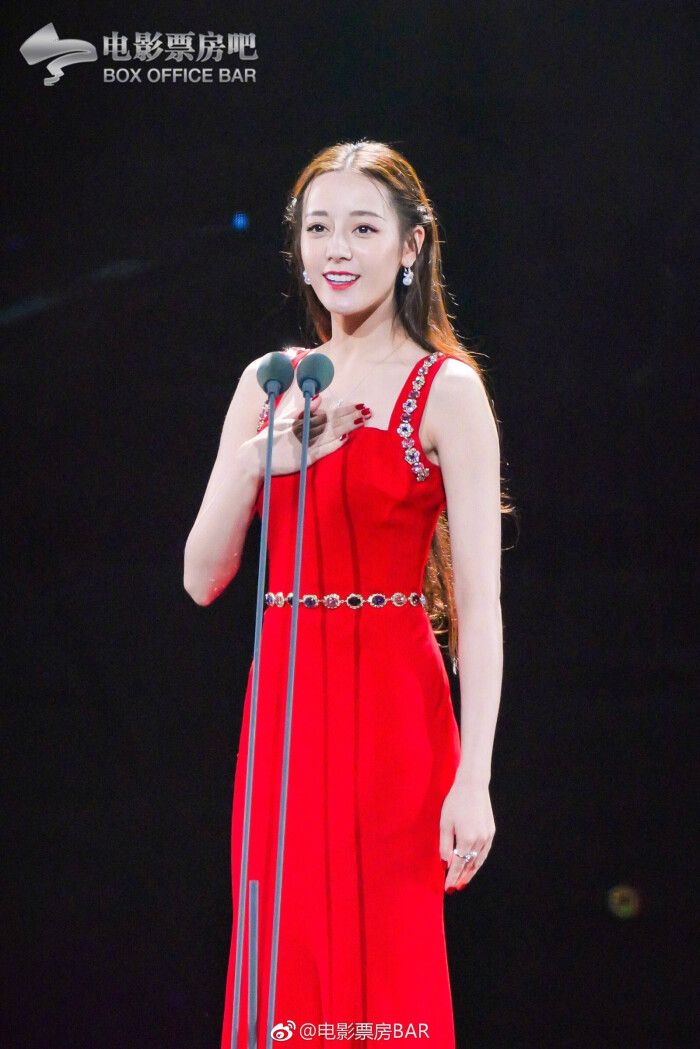 迪丽热巴 金鹰节