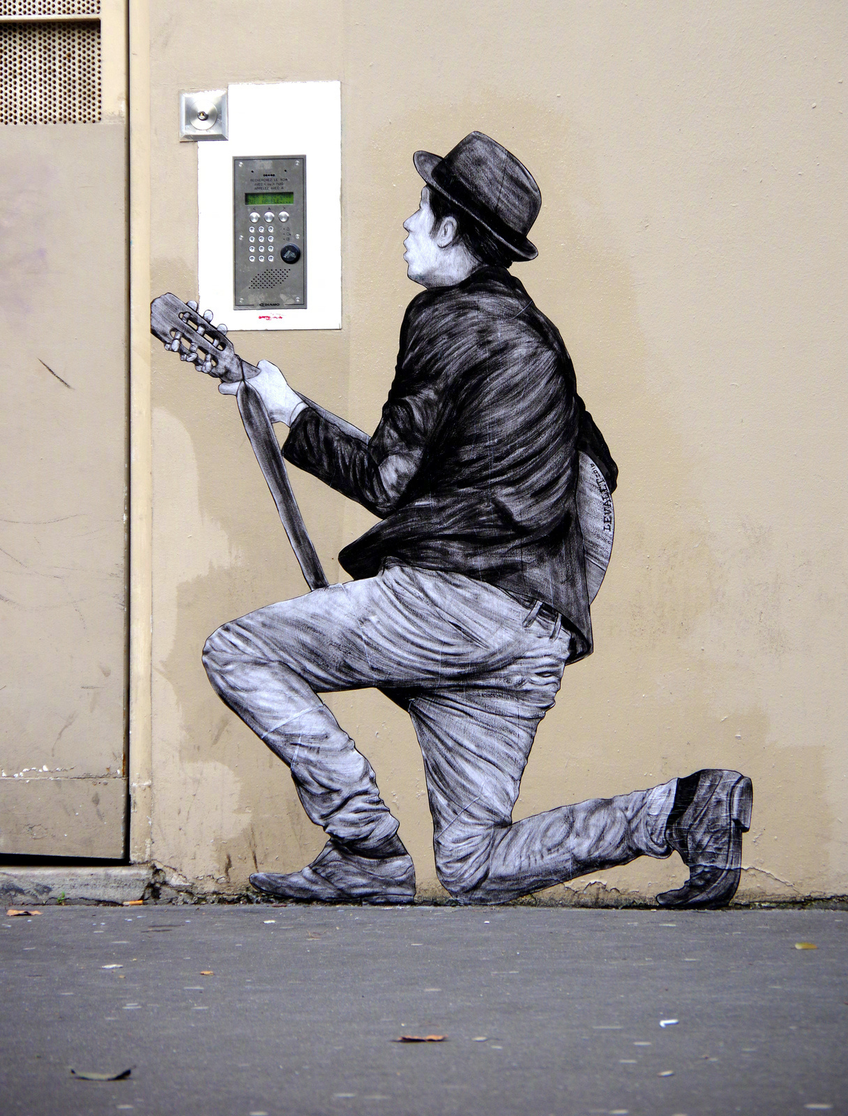 法国街头艺术家 levalet 创意作品 www.levalet.xyz