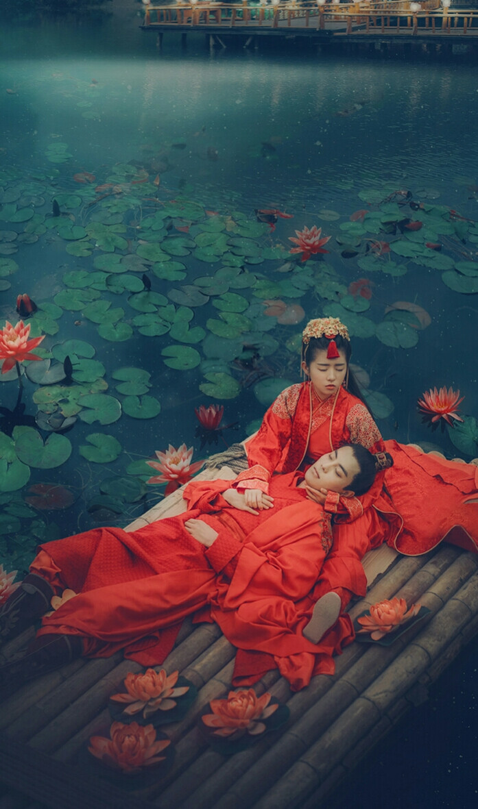 ""当然愿意,此生有你,足矣!