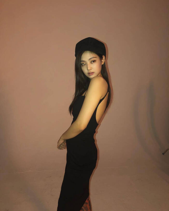 jennie kim(金珍妮)