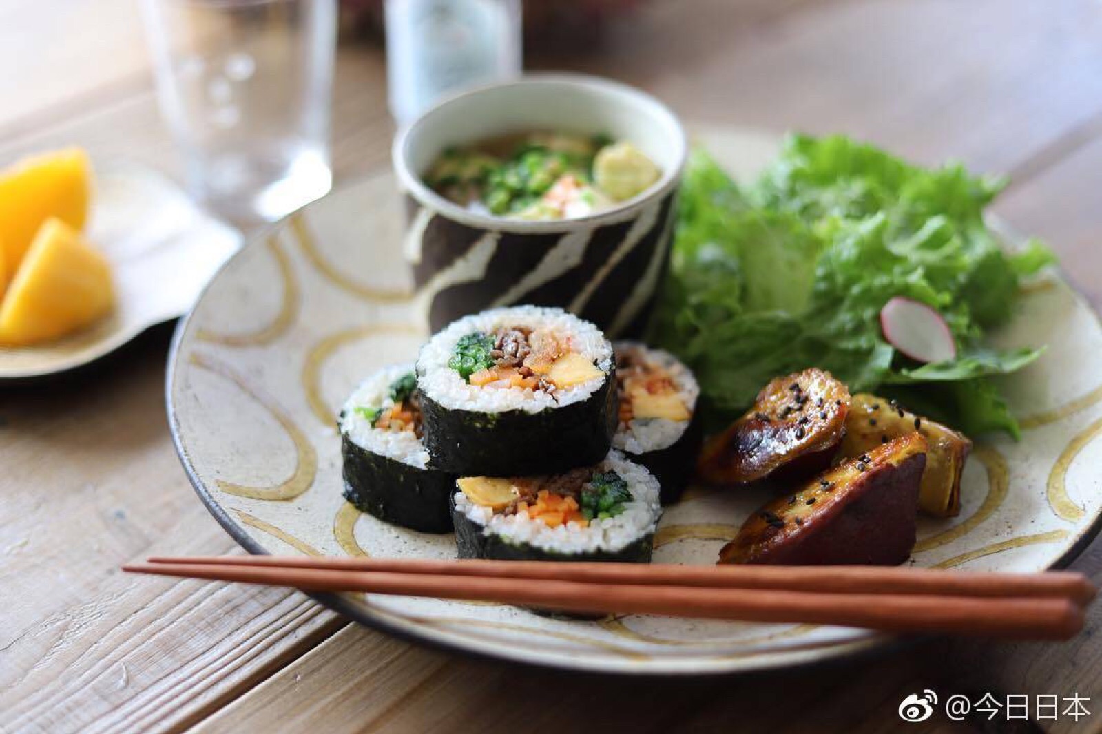 日本博主分享的日常餐食,工作日的第一天,中午要吃好点鸭!