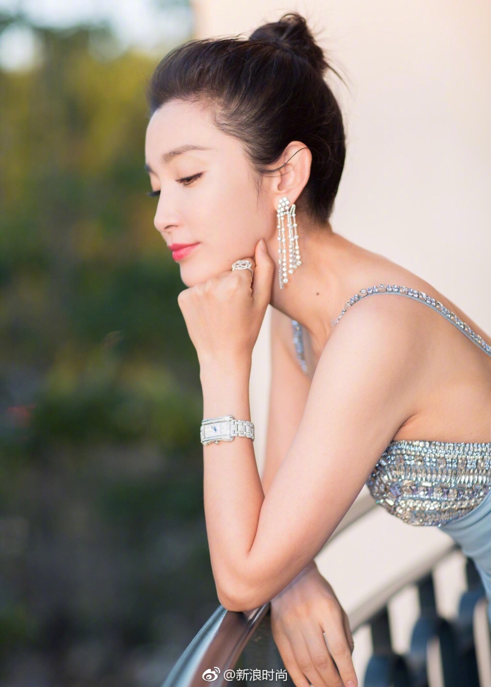 李冰冰 