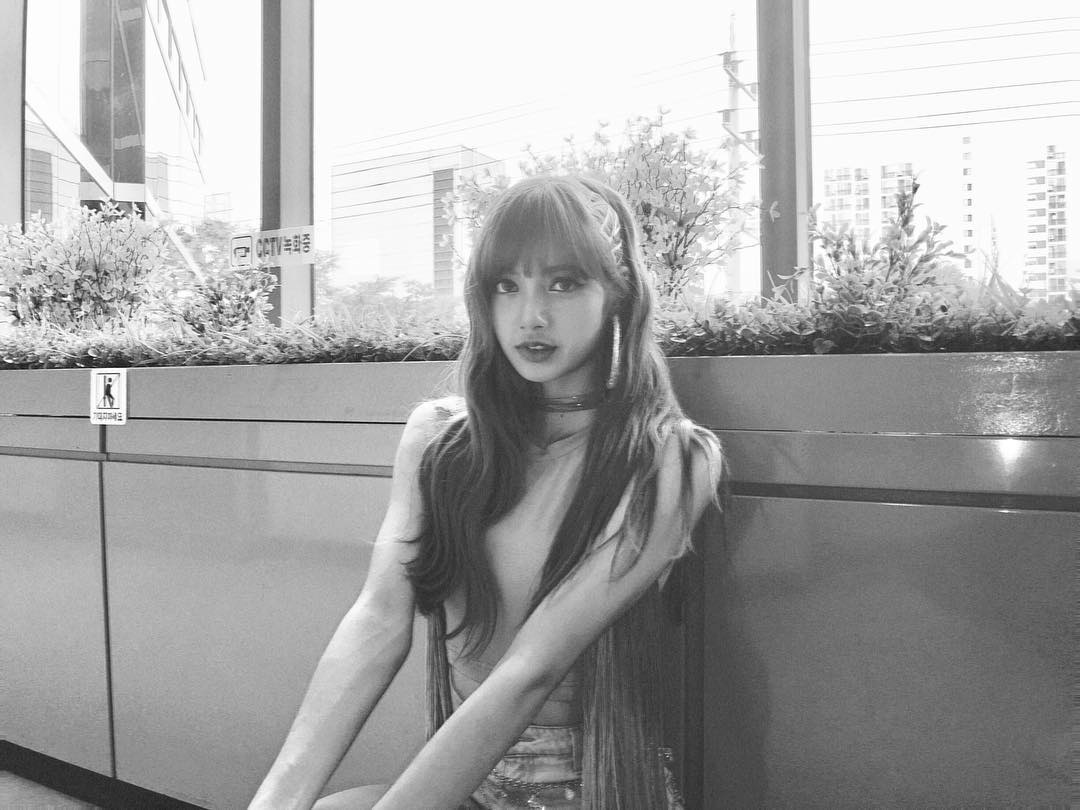 blackpink lisa