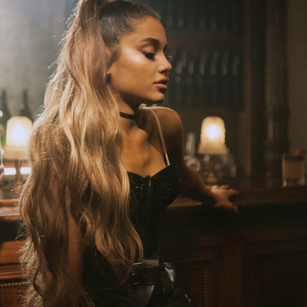 ariana grande a妹