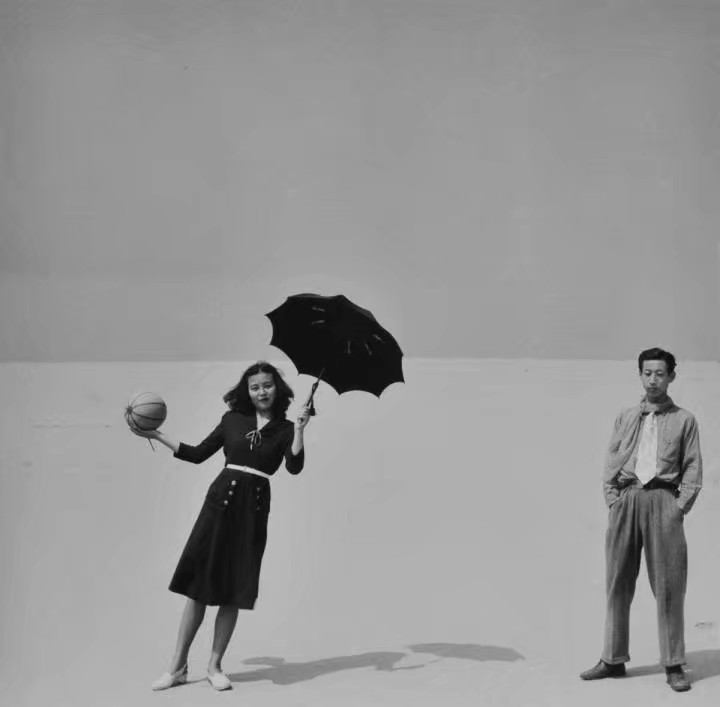 日本当代摄影师植田正治(shoji ueda) 的纯艺术摄影作品