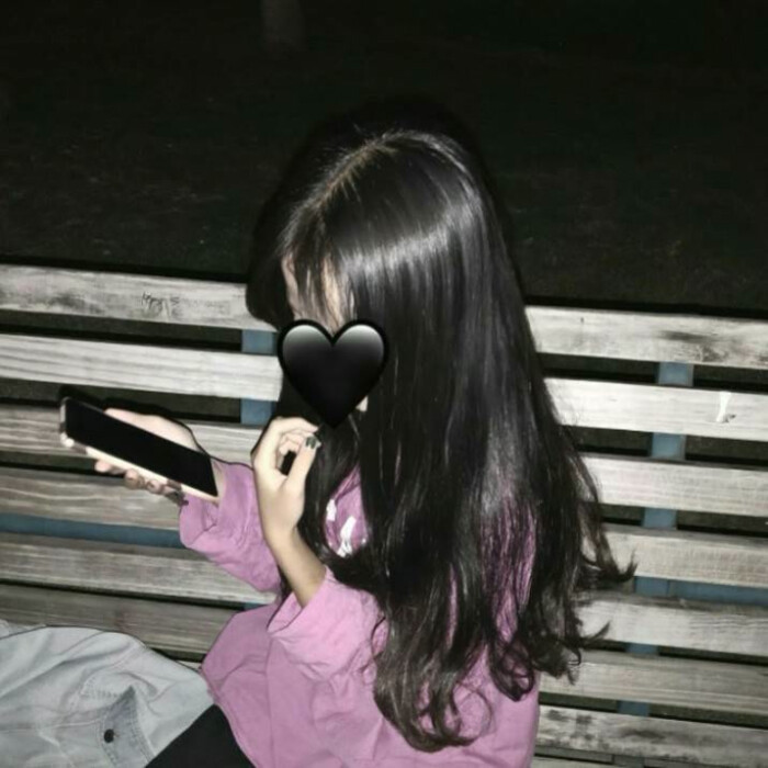 比较丧的女头像