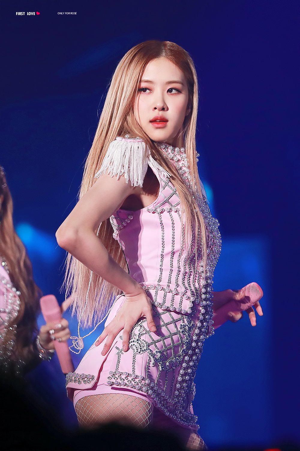 blackpink朴彩英ros07