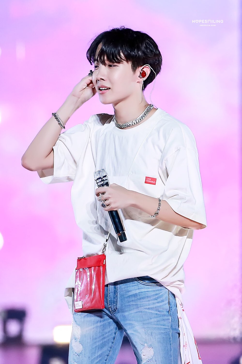 j-hope 郑号锡 bts 防弹少年团 bts world tour"love yourself in