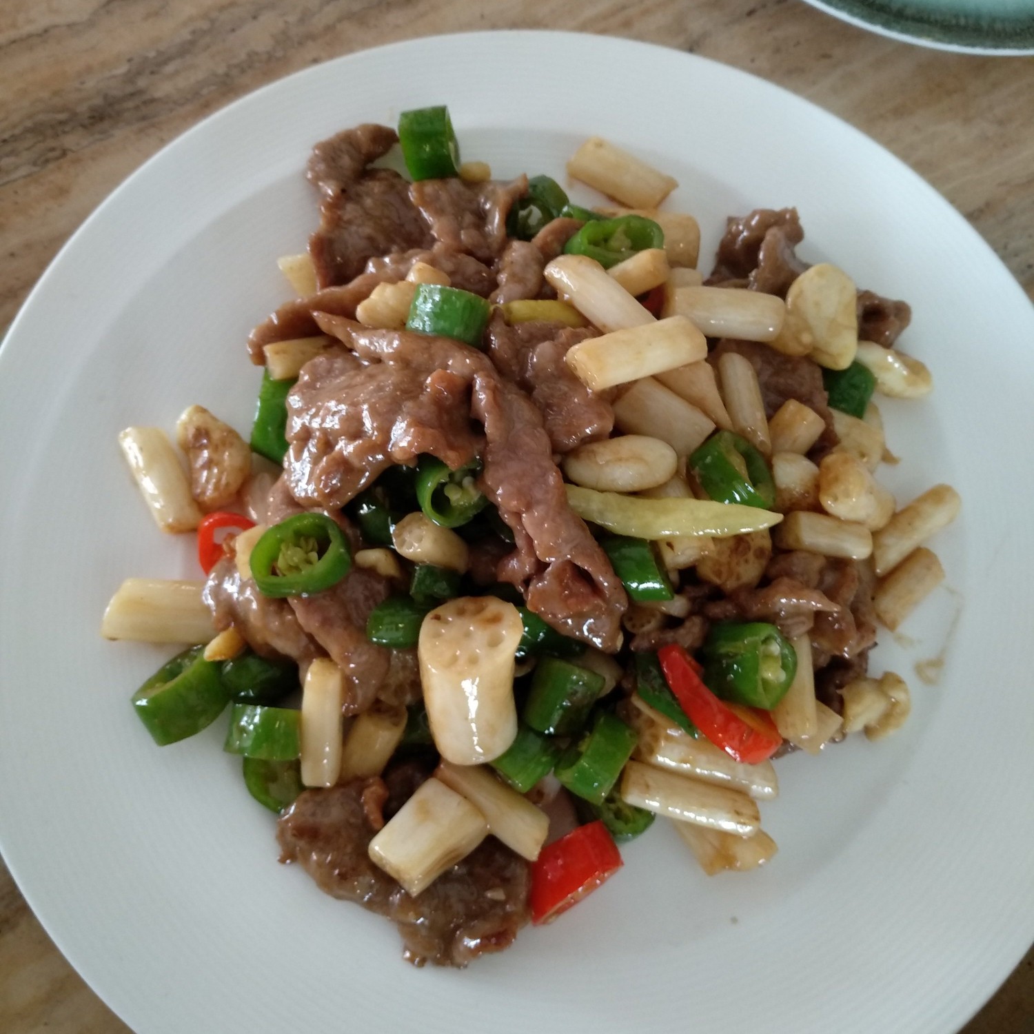 藕带炒牛肉