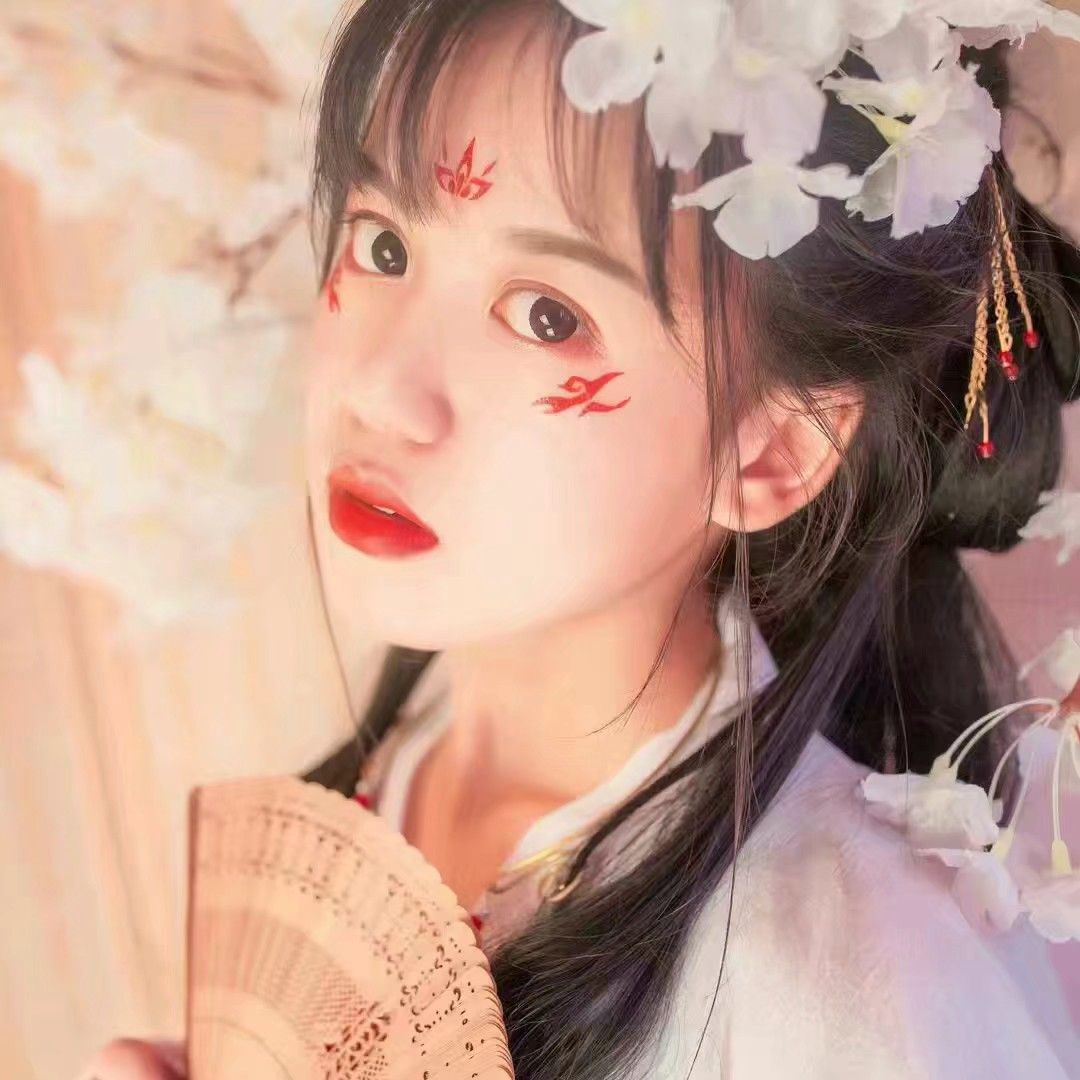 古风头像.拿图自觉 .真人女