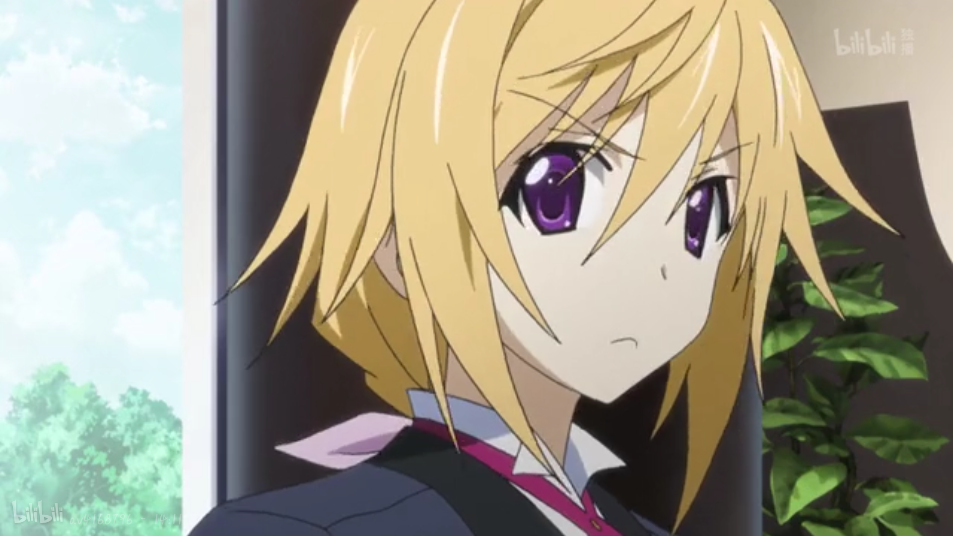 无限斯特拉托斯(is〈infinite stratos〉)