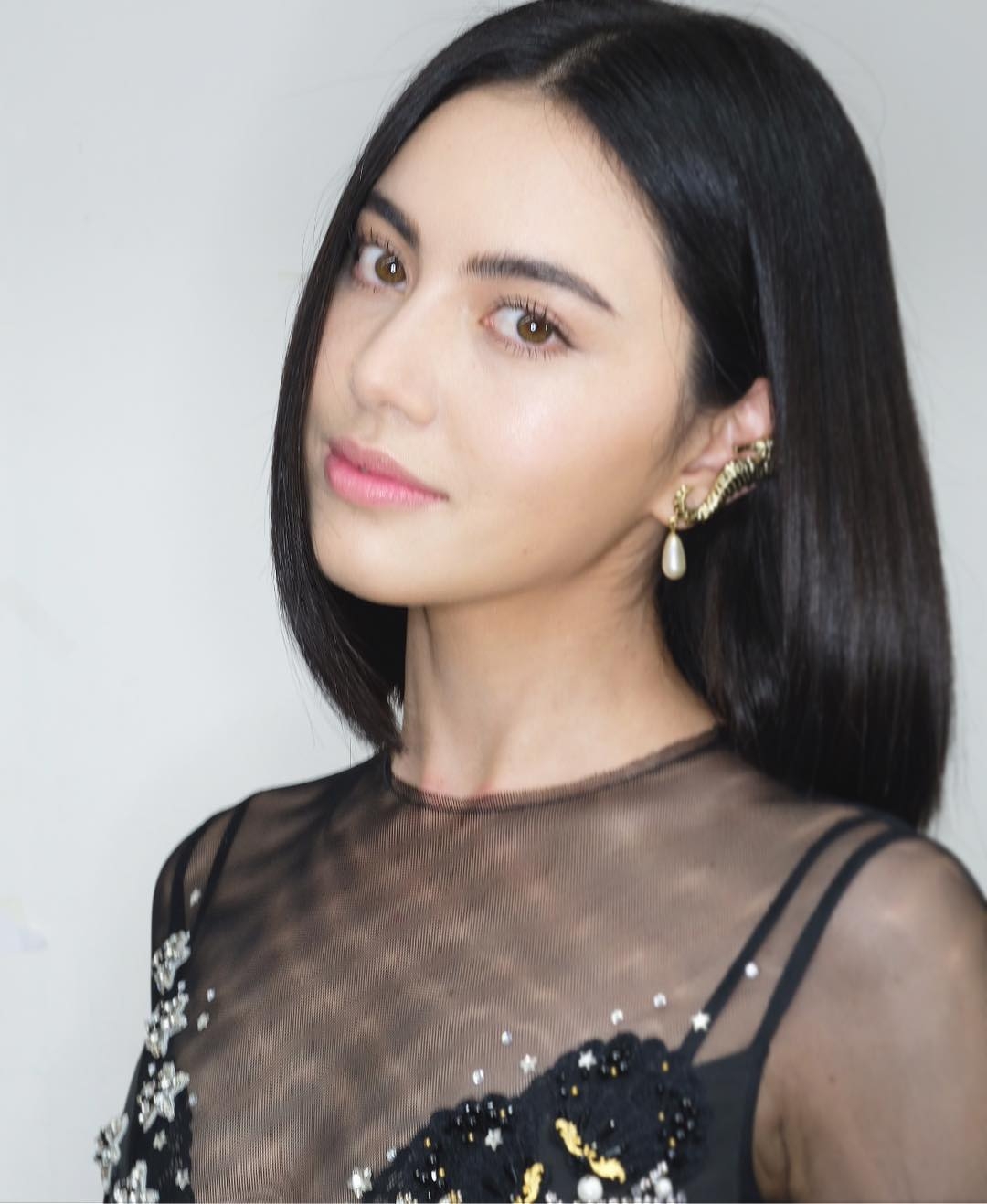 mai davika hoorne