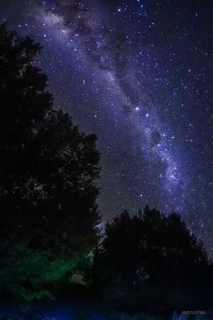 梦幻星空夜景壁纸