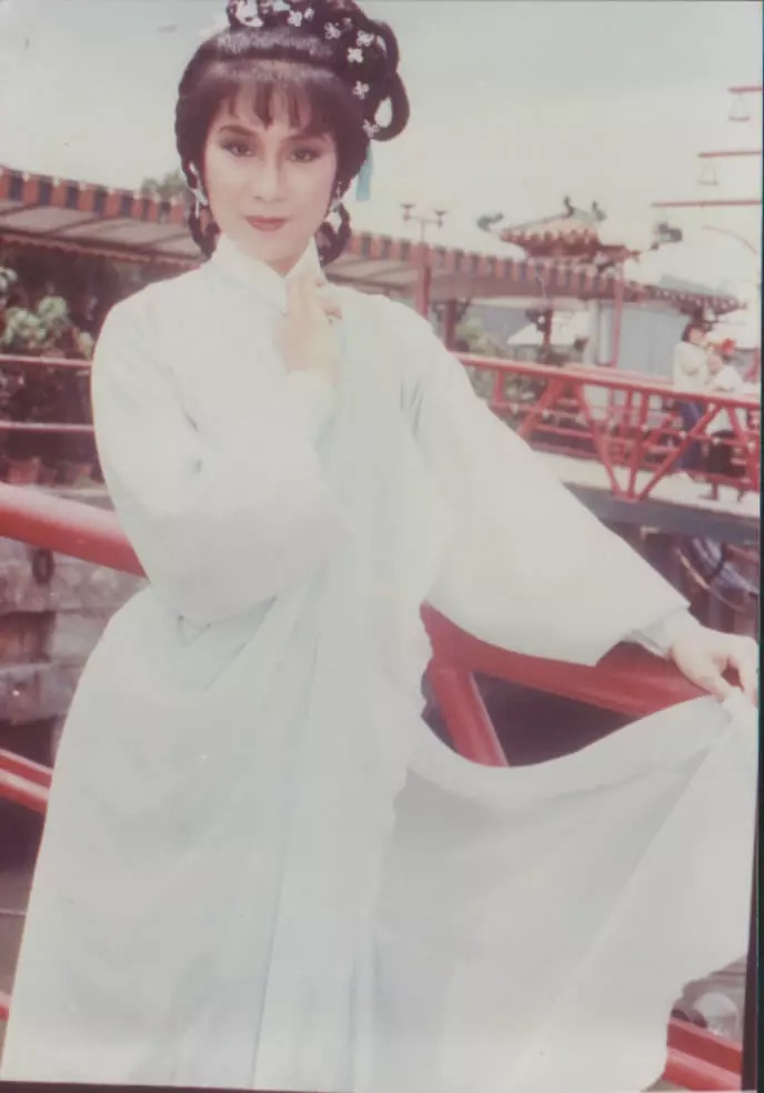 杨盼盼