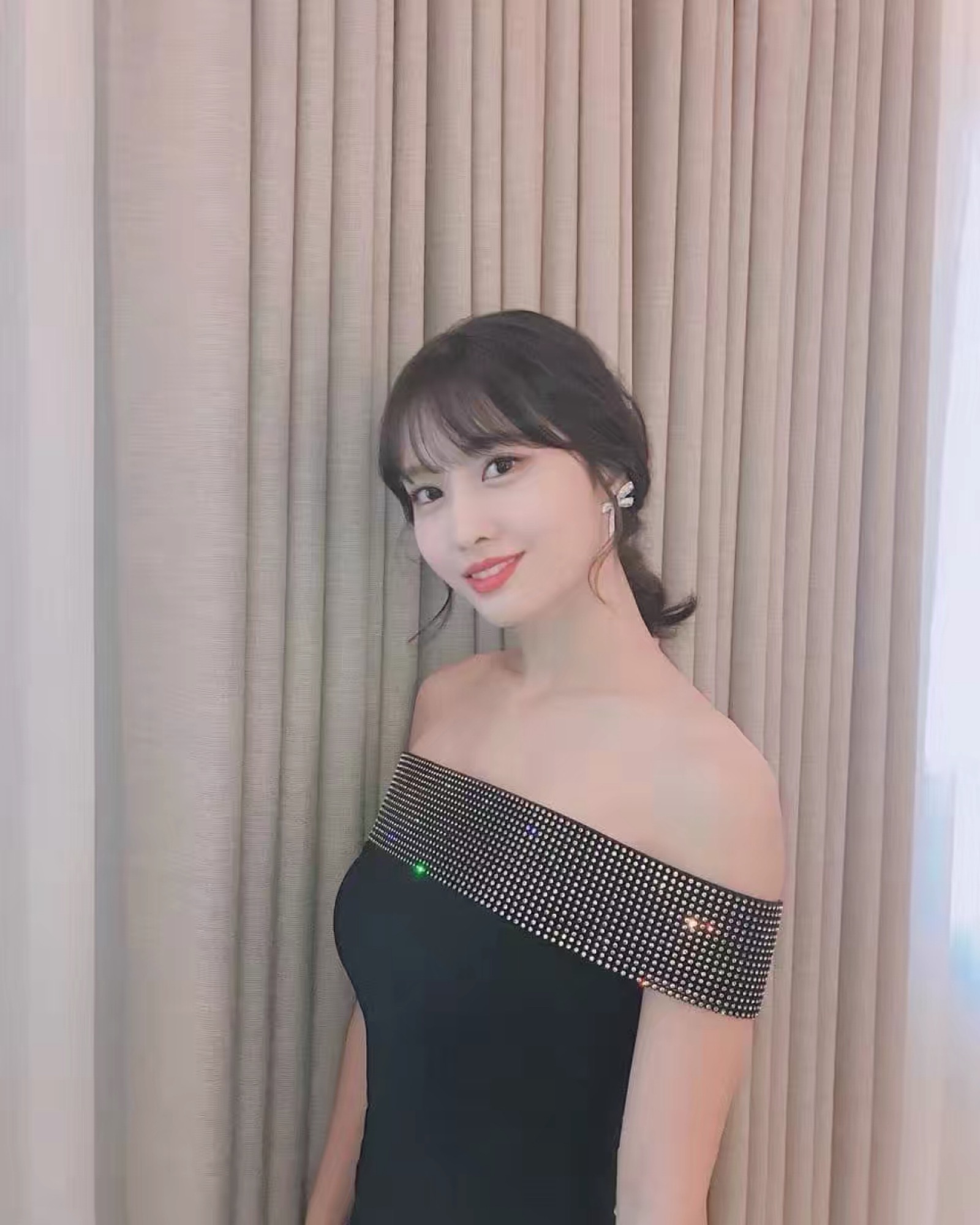 twice momo平井桃 sana