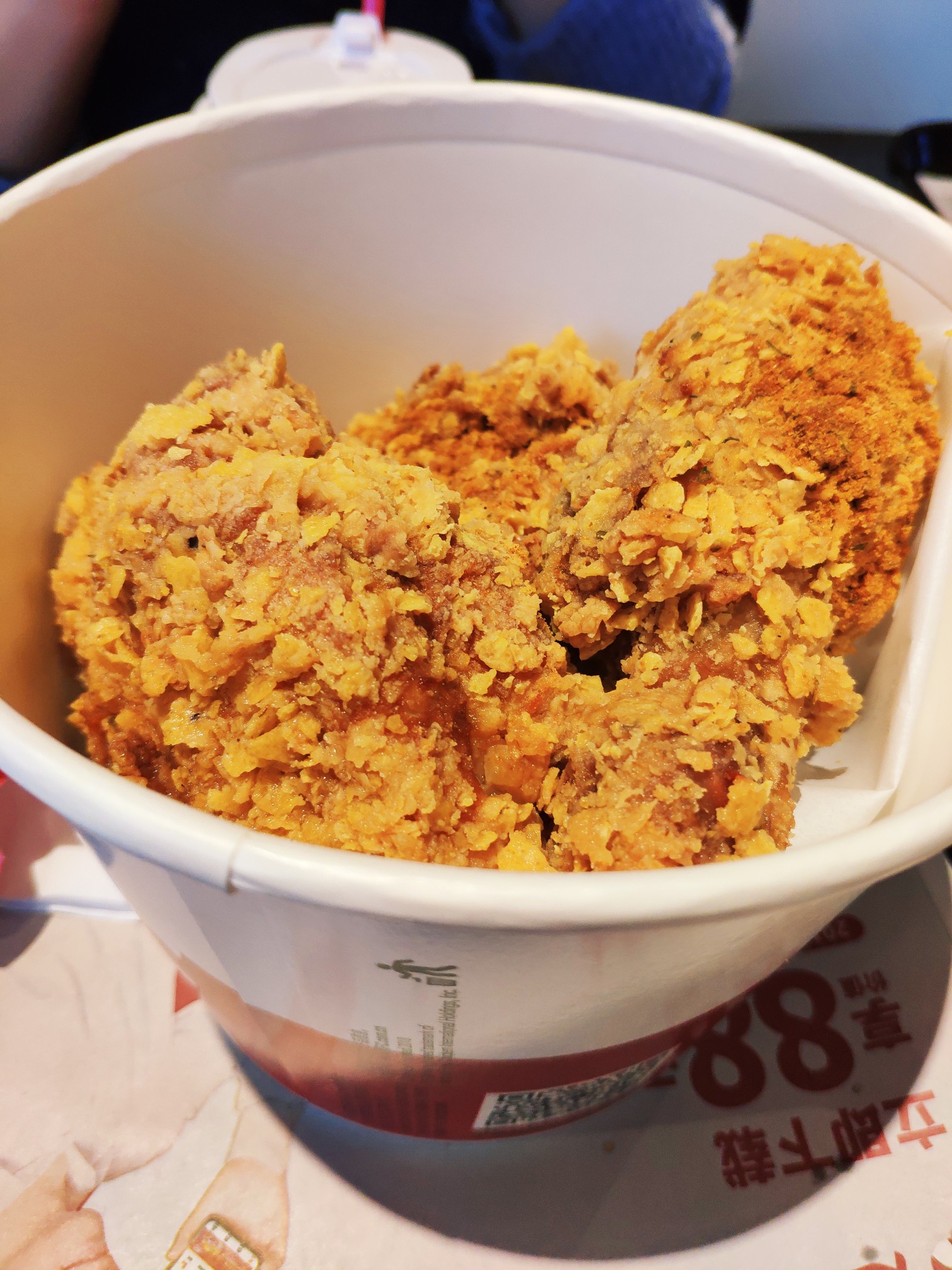 kfc吃过瘾炸鸡桶