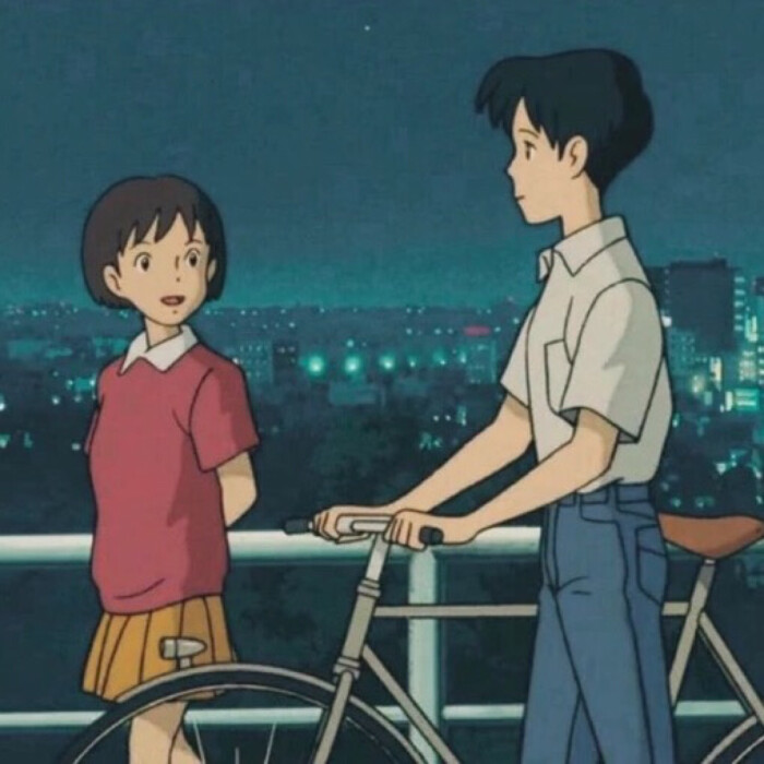 侧耳倾听头像
