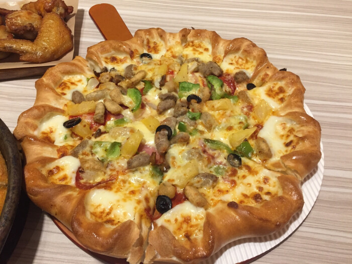 必胜客超级至尊披萨