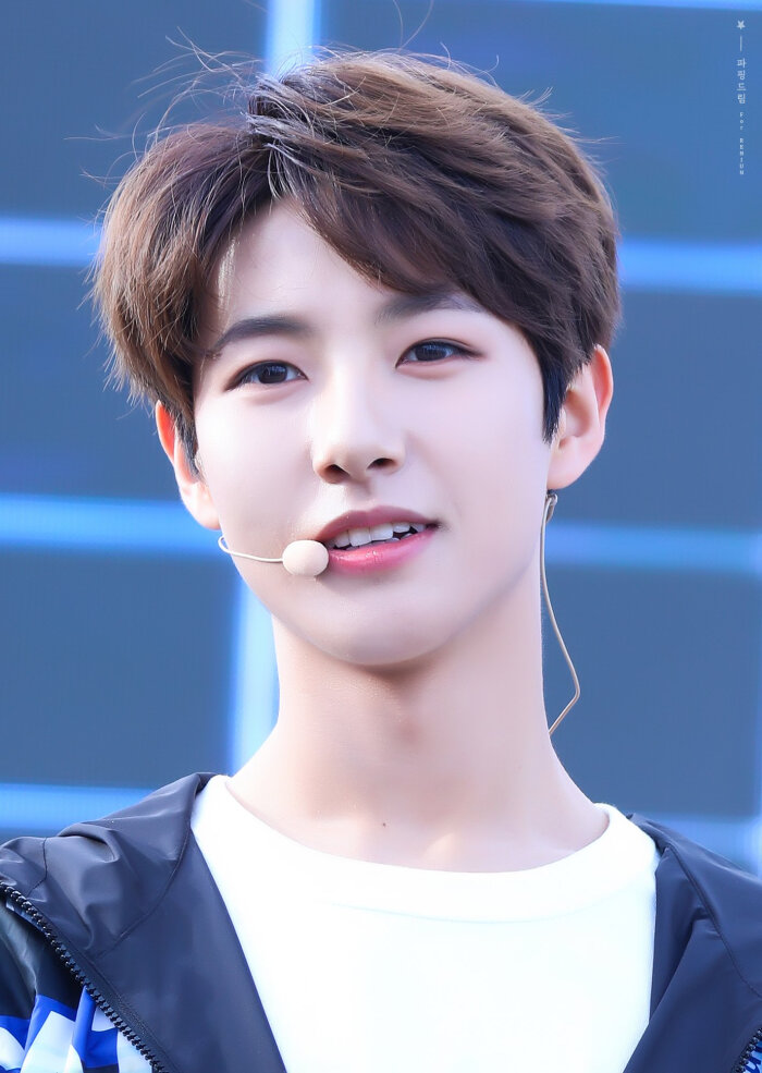 黄仁俊renjun.