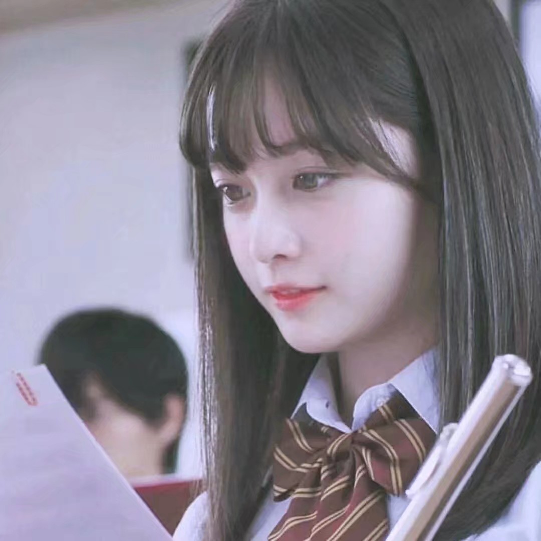 世界的温柔 是晚来的善意和干净的你女生头像