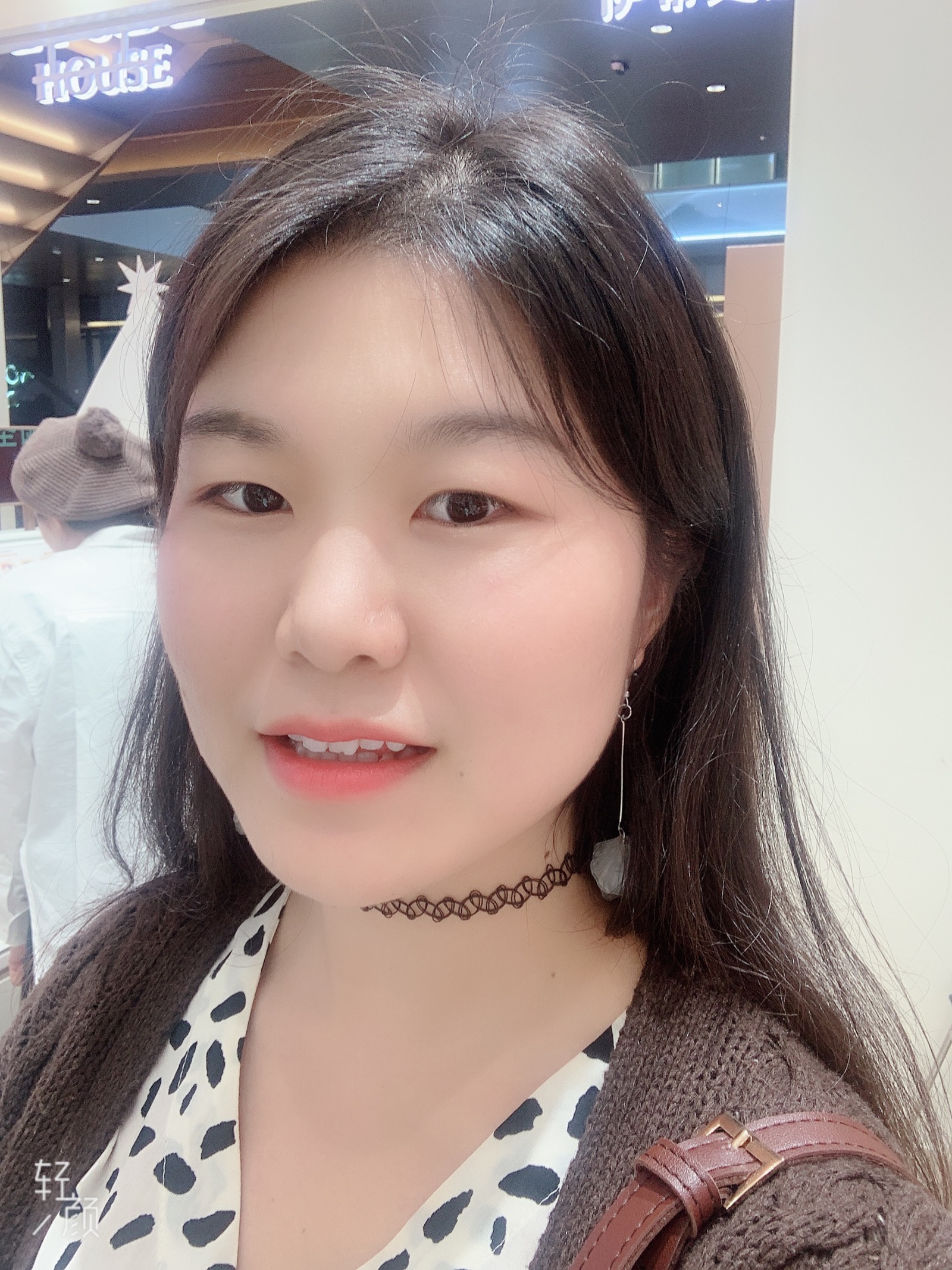 我是圆圆脸