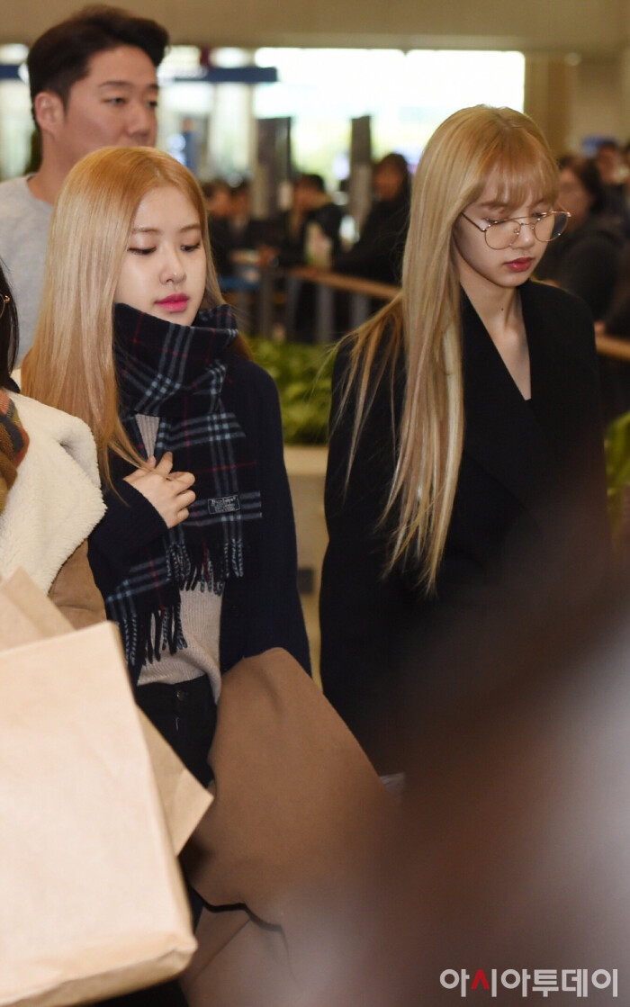 rosé & lisa