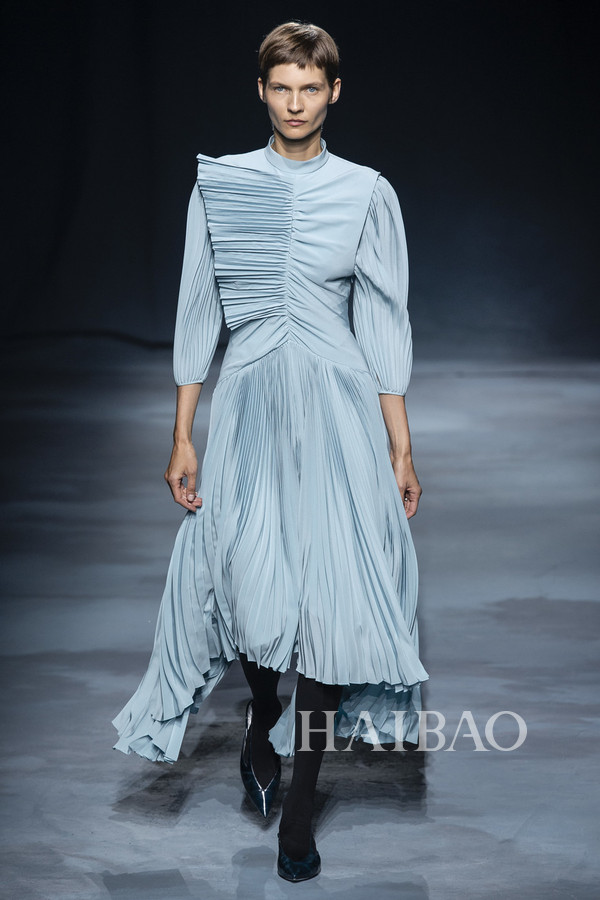 2019春夏巴黎时装周:纪梵希 (givenchy) 女装秀