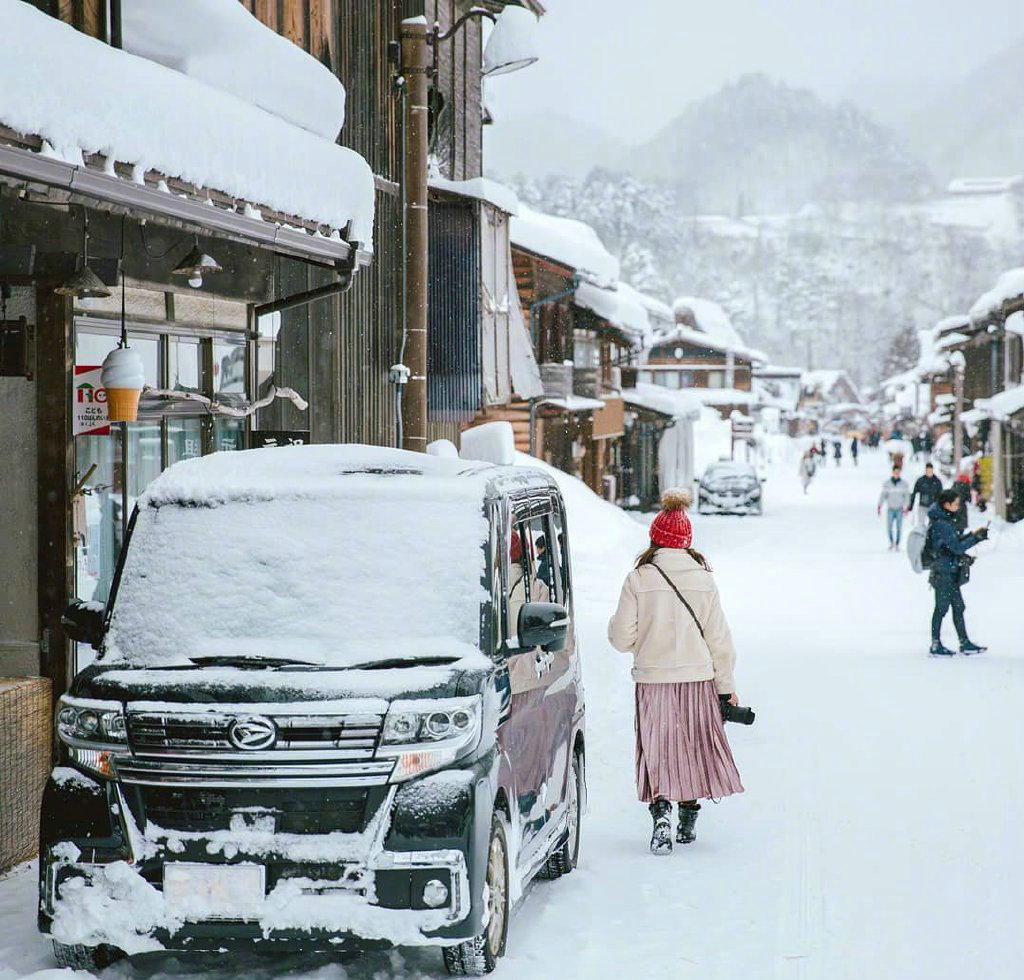 日本高山市的宁静雪景 ins:gotez03