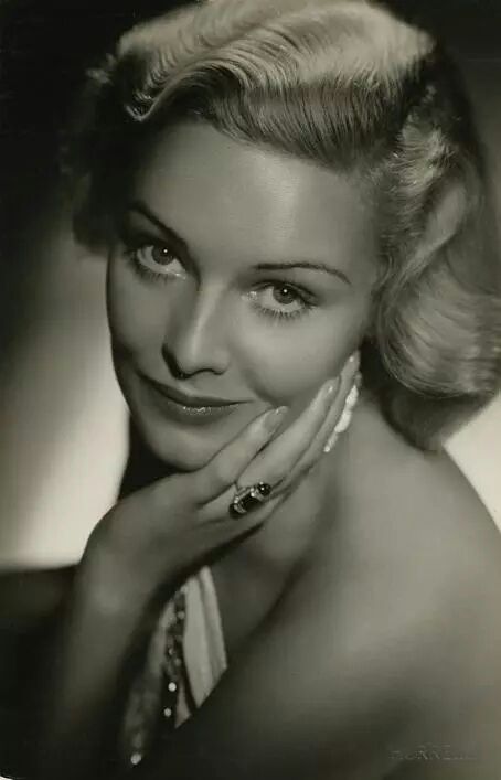 玛德琳卡洛 madeleine carroll 1906-1987年英裔美国女演员