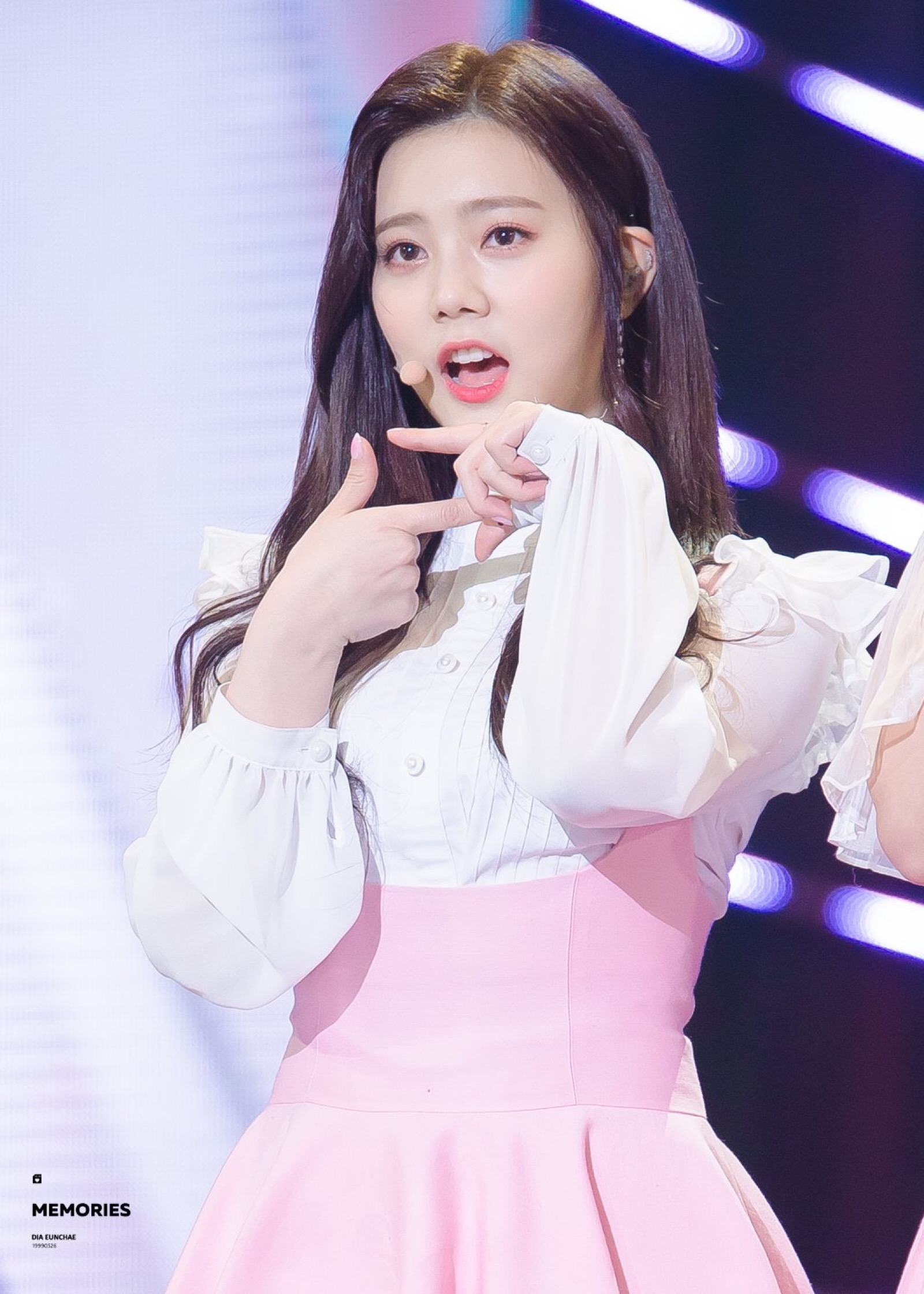 dia 权恩彩