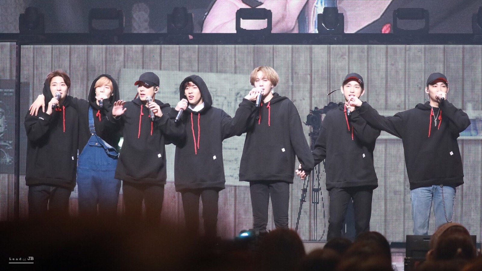 got7 cr: logo