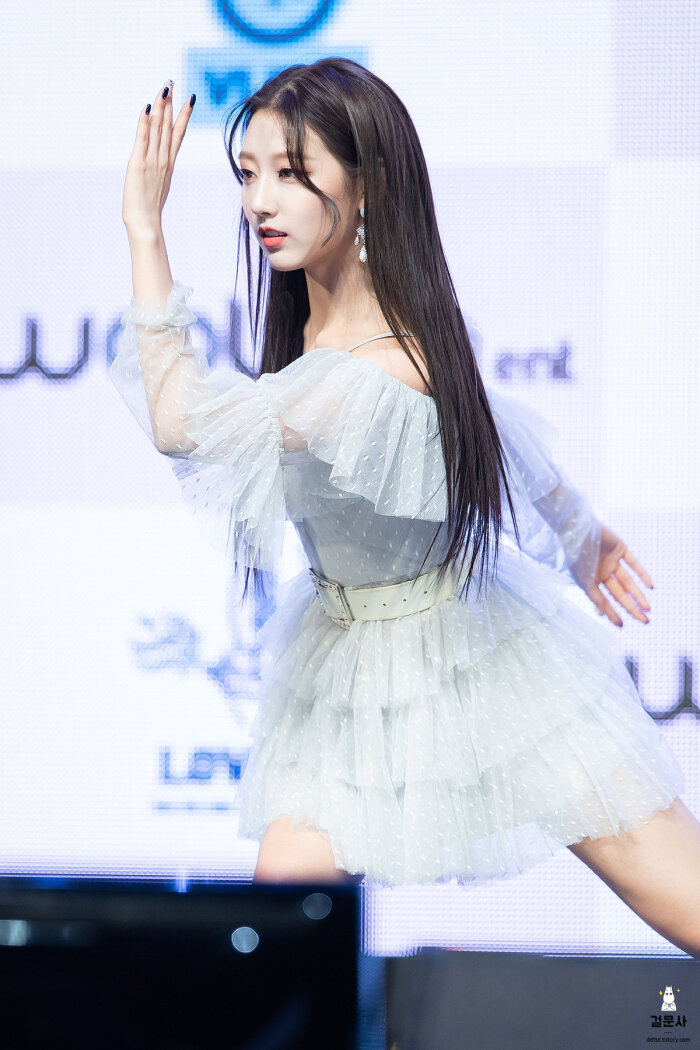 lovelyz 郑睿仁