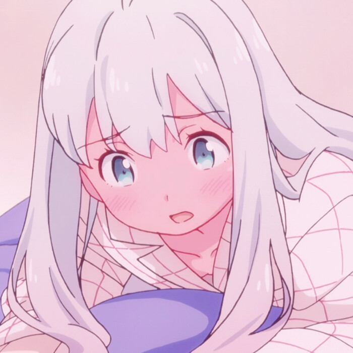 《埃罗芒阿老师》微博:电竞少女不洗澡