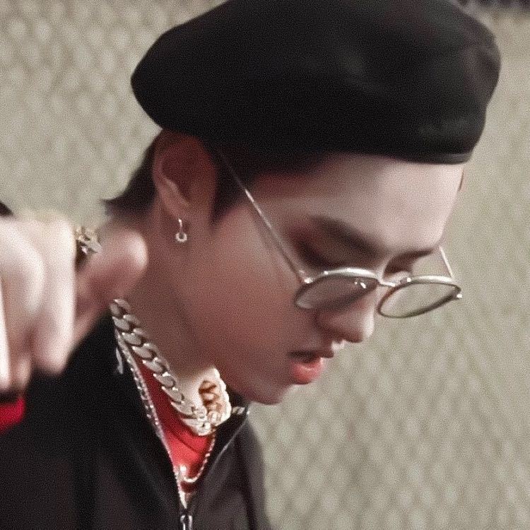 吴亦凡 kris 男头像壁纸 明星制作人 …-堆糖,美好