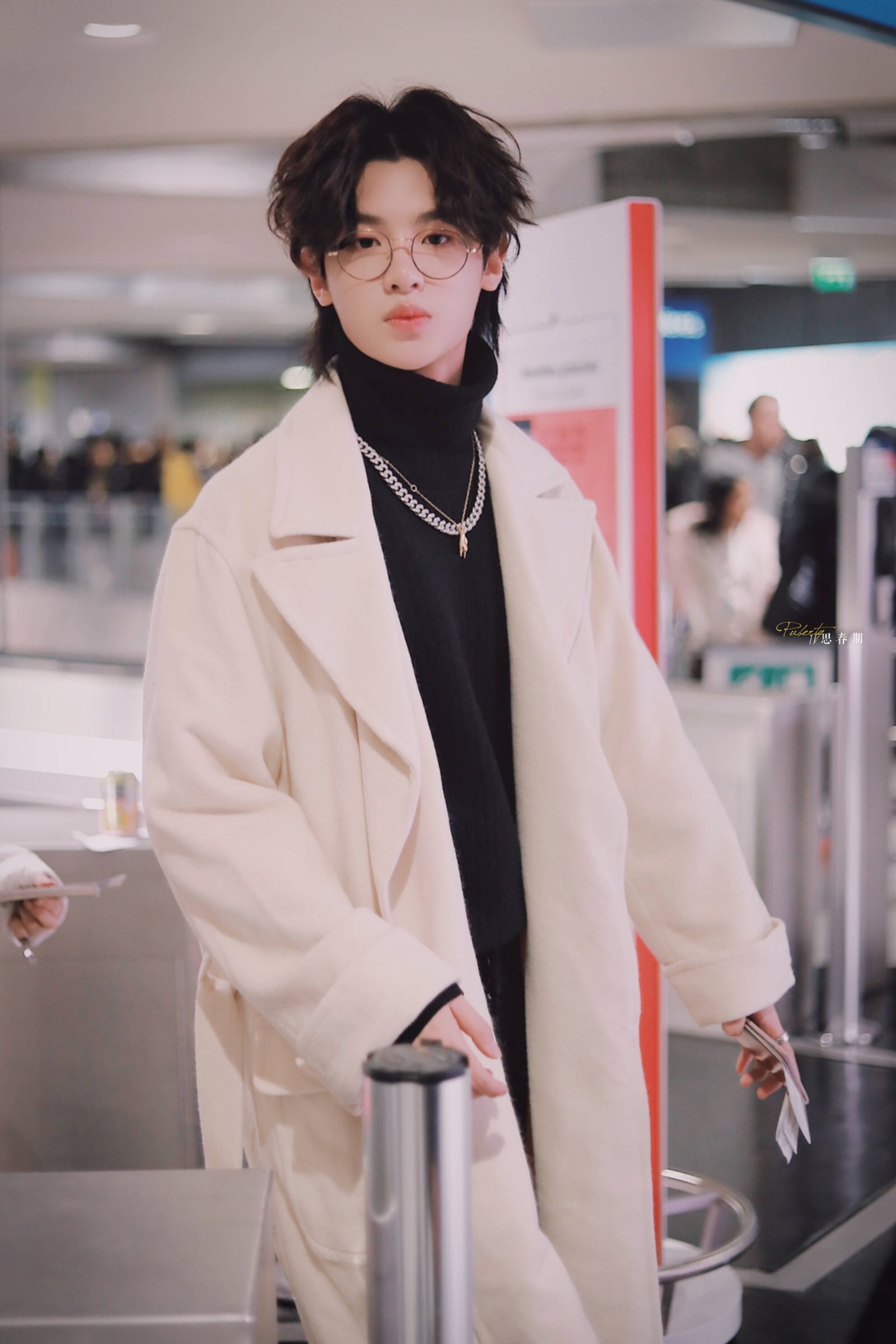 黄明昊 justin 贾富贵 黄美好 昊哥