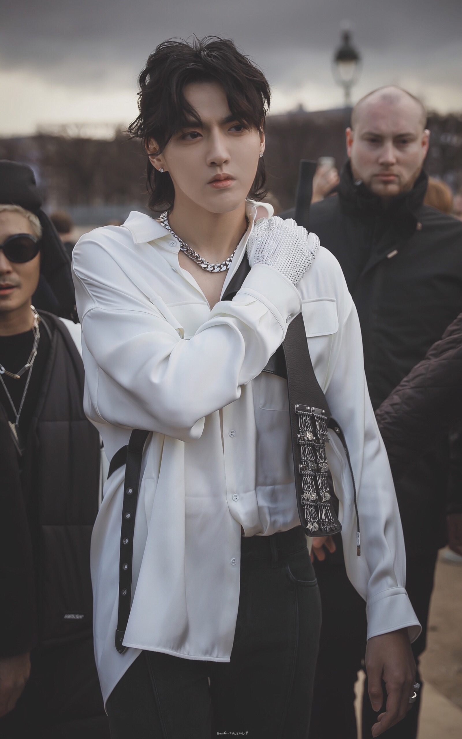 吴亦凡 巴黎时装周 lvmenfw19