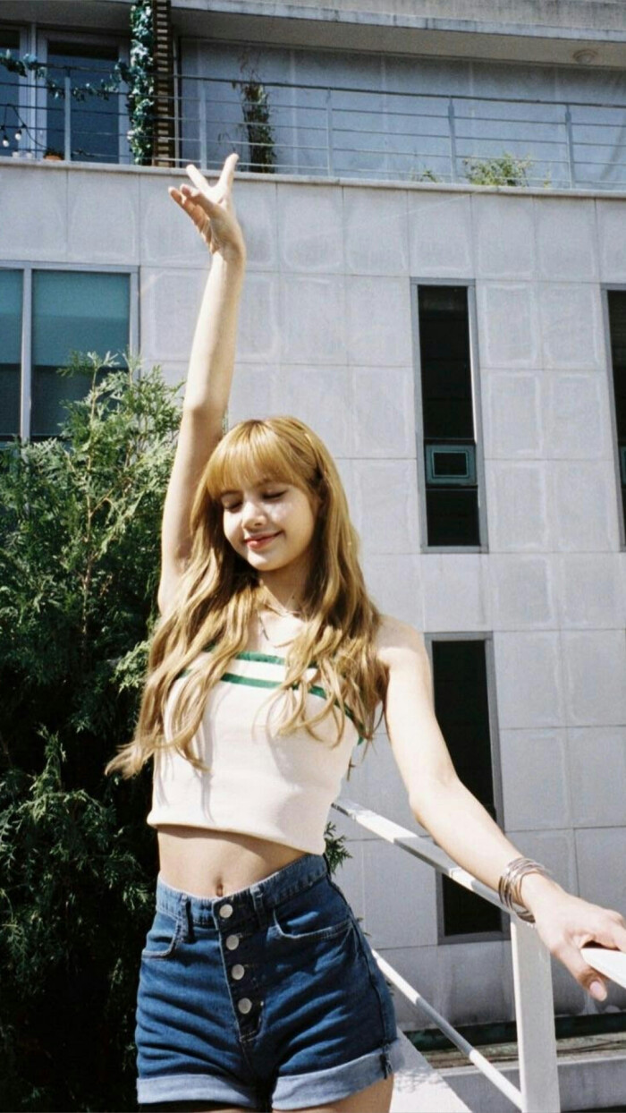 【泰国】lisa(blackpink)