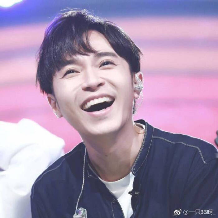 吴青峰呀