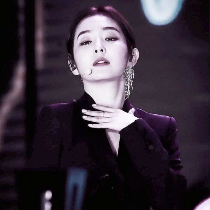 霸道女总裁即视感