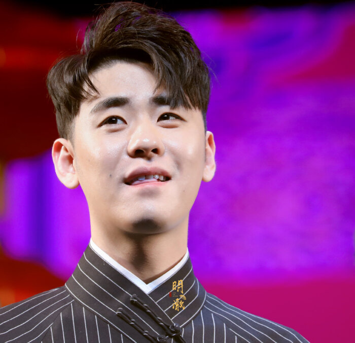 小辫儿张云雷转自微博@明澈大叔