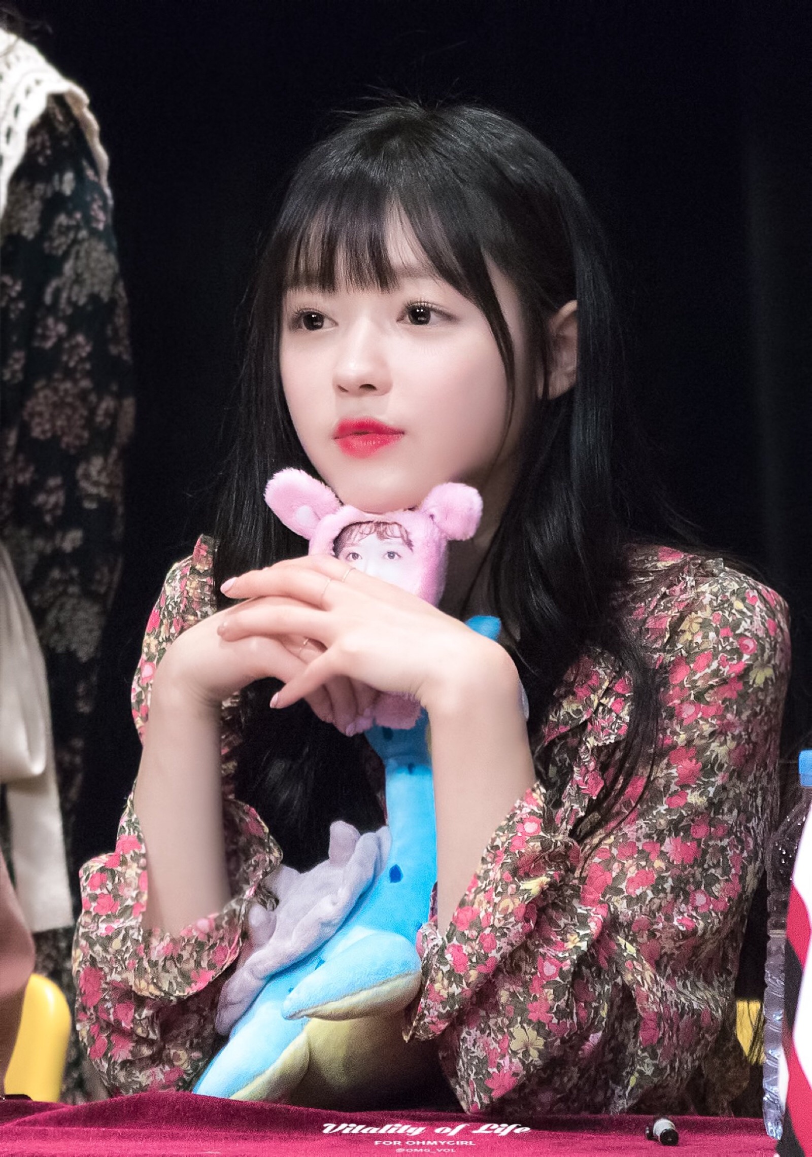 yooa 刘是我ohmygirl