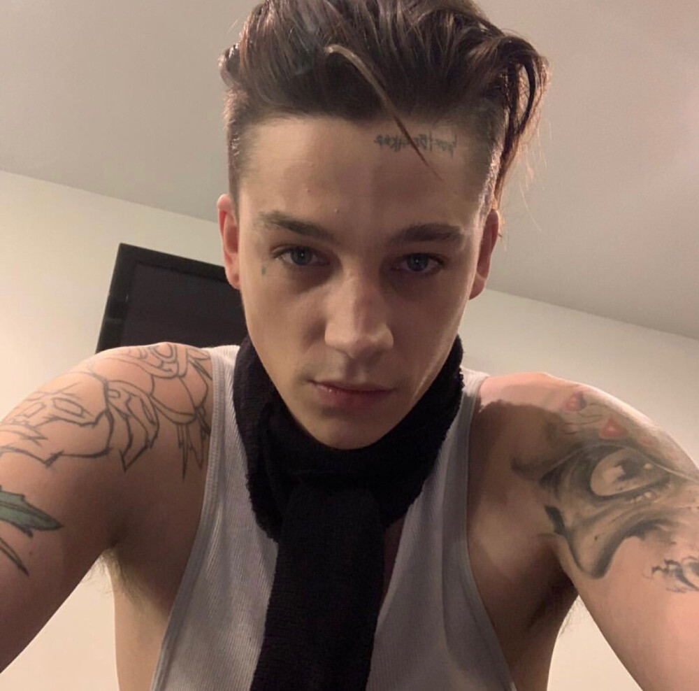 图源模特本人ins:ashstymest