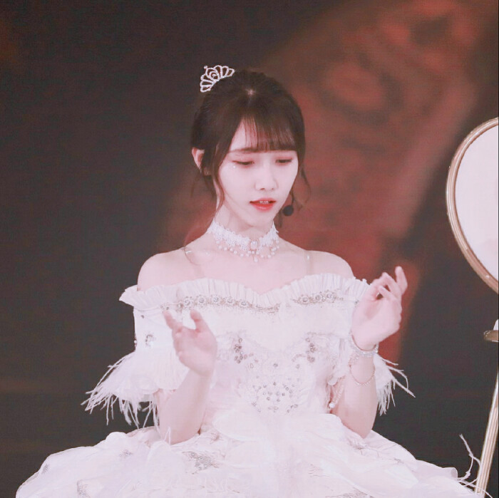 宋昕冉.